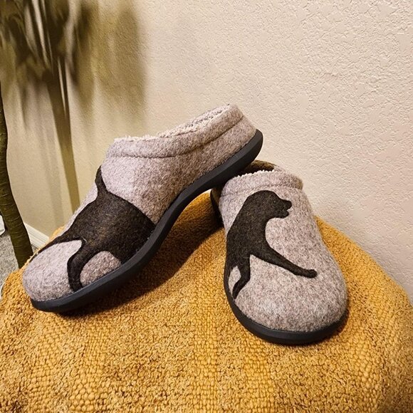 L.L.Bean Women's Grey and Brown Slippers - Picture 3 of 5